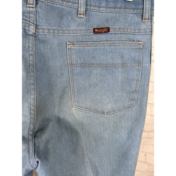 VTG Wrangler Light Wash Distressed Blue Denim Wide Leg Men’s Jeans (36 X 29) - Picture 5 of 16
